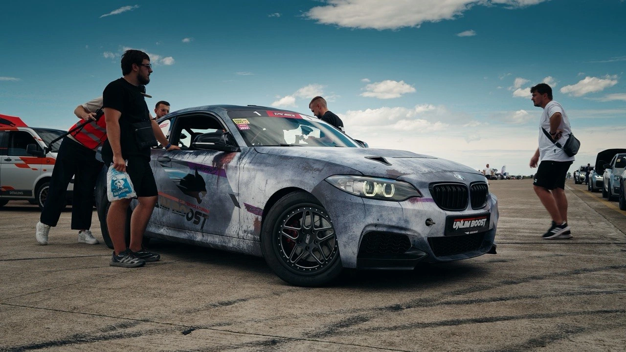 BMW al unui client la drag racing